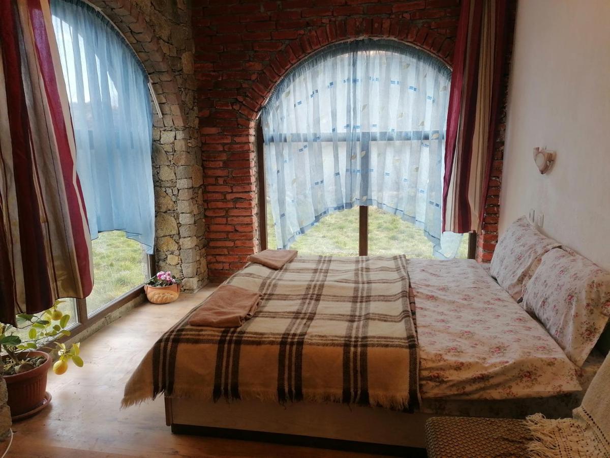 Лилянината Къща Villa Kalofer Bagian luar foto