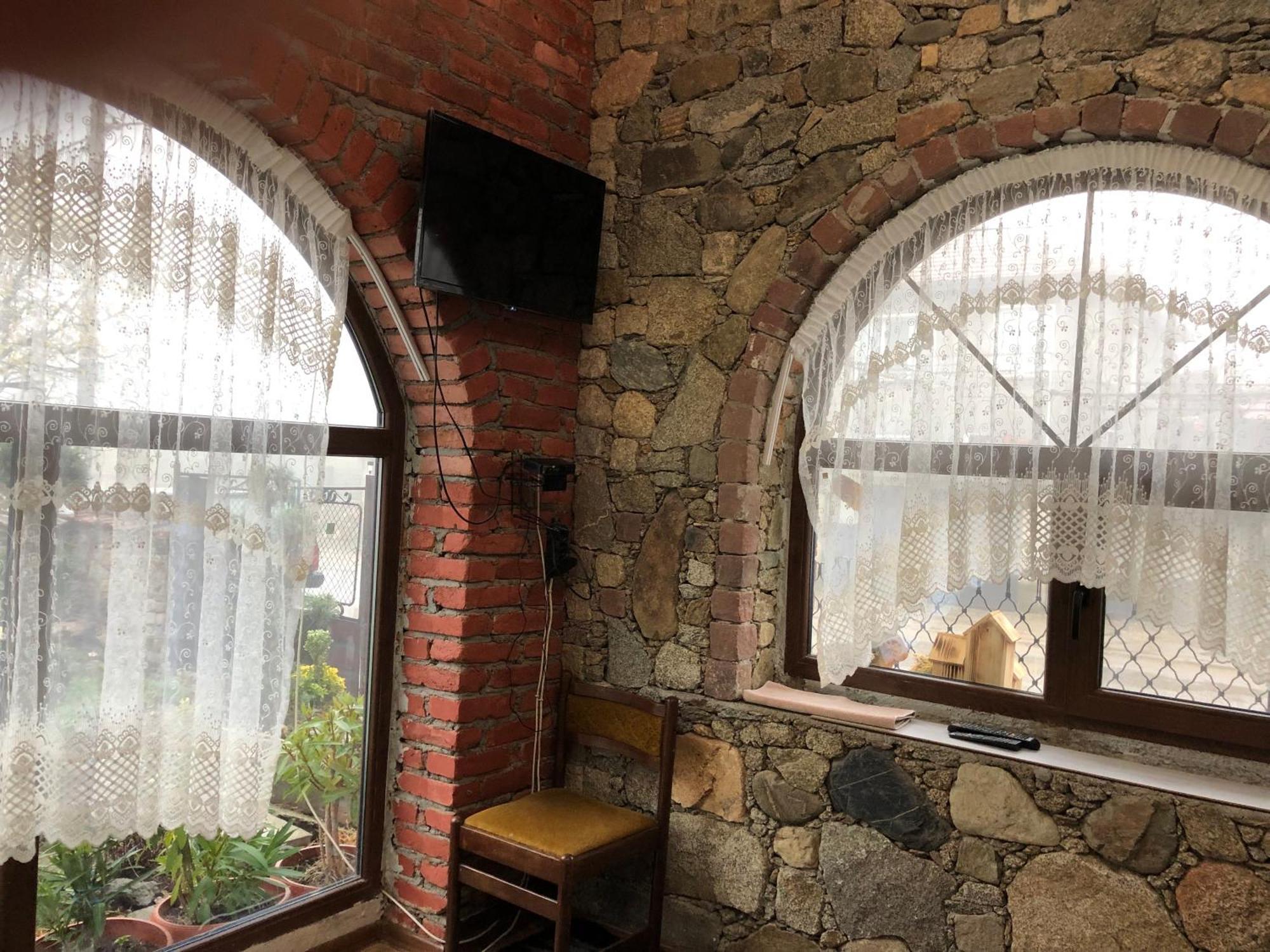 Лилянината Къща Villa Kalofer Bagian luar foto